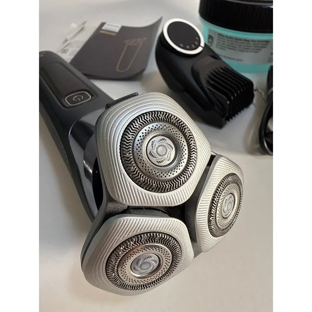 Philips Norelco Shaver s9000 Electric Razor - Open Box New / Unused